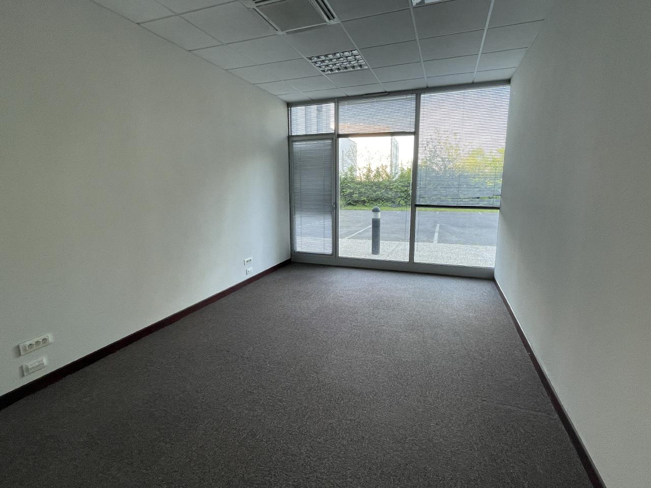 Bureau Cesson-Sévigné 2163m² Location bureau Cesson-Sévigné Ille-et-Vilaine OLBUR2204112 6